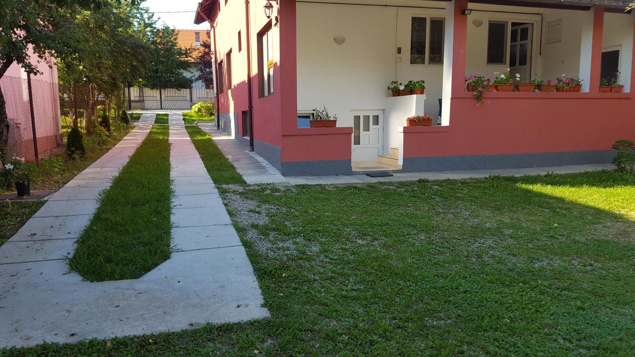 Vila Alex Hotel Călimăneşti Esterno foto